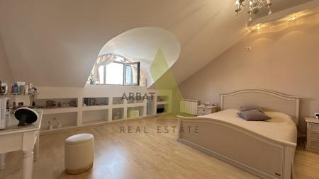 Фото Отдельный дом, 6 комн, 352м²