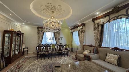Фото Отдельный дом, 8 комн, 568м²