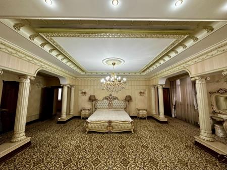 Фото Отдельный дом, 25 комн, 1674м²