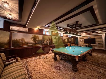 Фото Отдельный дом, 8 комн, 870м²