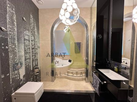 Фото Отдельный дом, 10 комн, 1500м²