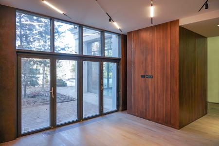 Фото Отдельный дом, 8 комн, 900м²