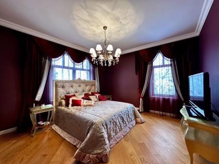 Фото Отдельный дом, 7 комн, 700м²