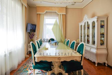 Фото Отдельный дом, 8 комн, 600м²