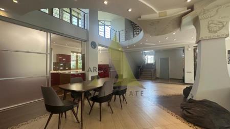 Фото Отдельный дом, 6 комн, 567м²