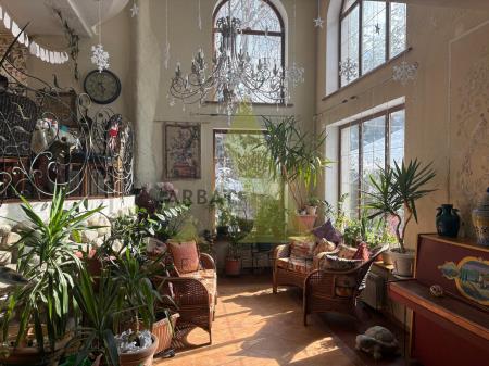 Фото Отдельный дом, 6 комн, 300м²