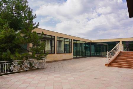 Фото Отдельный дом, 5 комн, 550м²