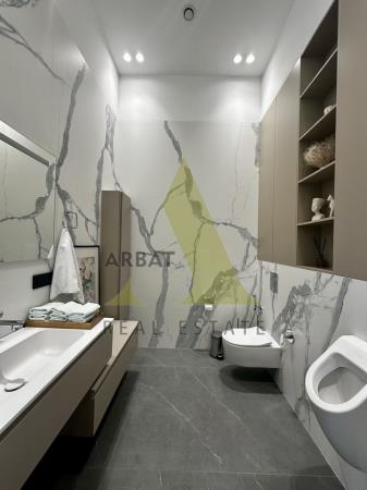Фото Отдельный дом, 10 комн, 750м²