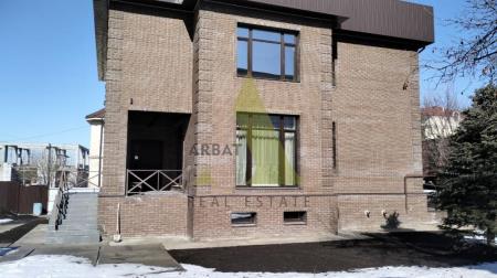 Фото Отдельный дом, 6 комн, 400м²