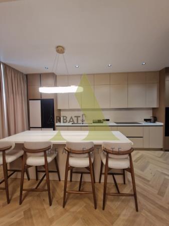 Фото Квартира, 6 комн, 288.1 м², 1/5 эт., 2024 г.п.