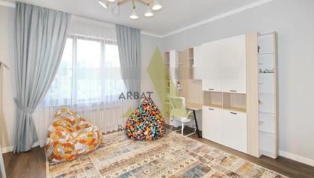 Фото Отдельный дом, 5 комн, 370м²