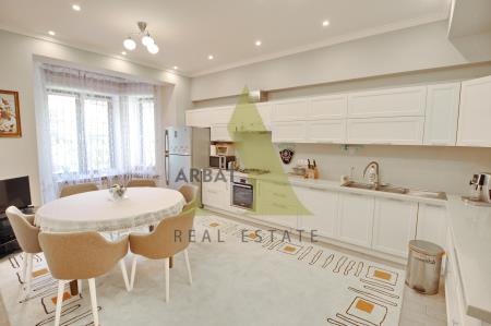 Фото Отдельный дом, 7 комн, 381м²
