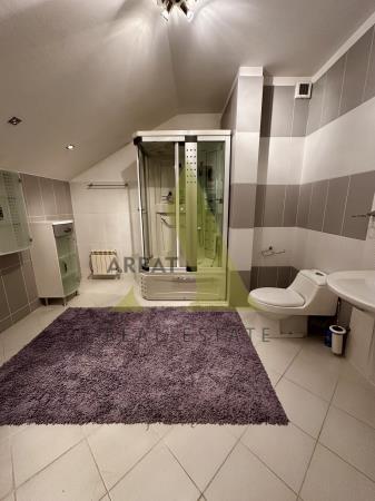 Фото Отдельный дом, 7 комн, 700м²