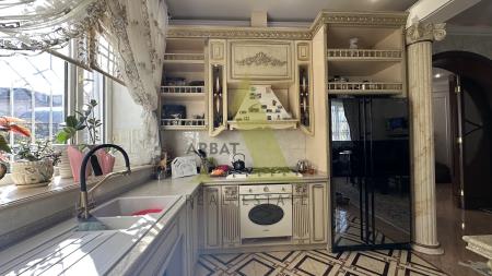 Фото Отдельный дом, 8 комн, 568м²