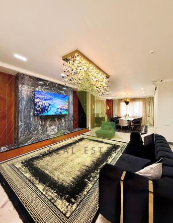 Фото Отдельный дом, 6 комн, 500м²