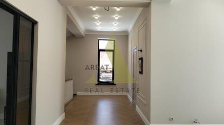 Фото Отдельный дом, 6 комн, 400м²