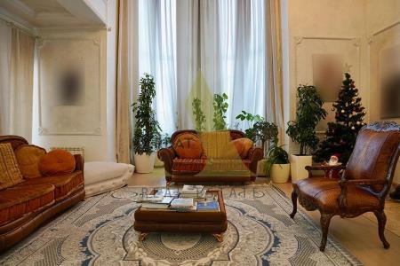 Фото Отдельный дом, 9 комн, 594м²