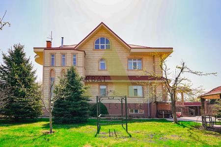 Фото Отдельный дом, 8 комн, 600м²