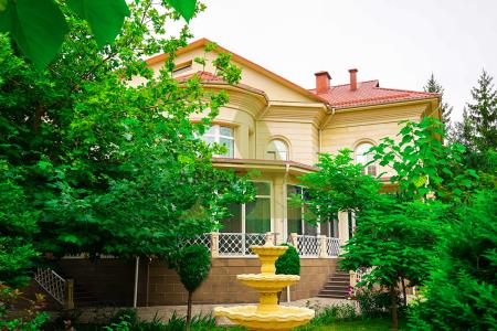 Фото Отдельный дом, 7 комн, 800м²
