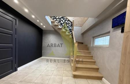 Фото Отдельный дом, 8 комн, 462м²