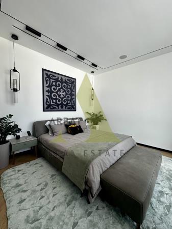 Фото Отдельный дом, 10 комн, 750м²