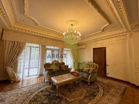 Фото Отдельный дом, 8 комн, 870м²