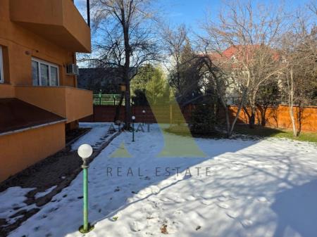 Фото Отдельный дом, 10 комн, 530м²