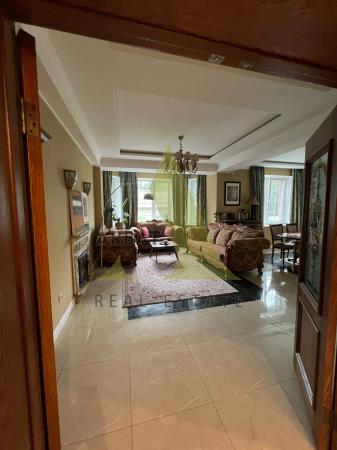 Фото Отдельный дом, 9 комн, 330м²