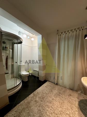 Фото Отдельный дом, 7 комн, 700м²