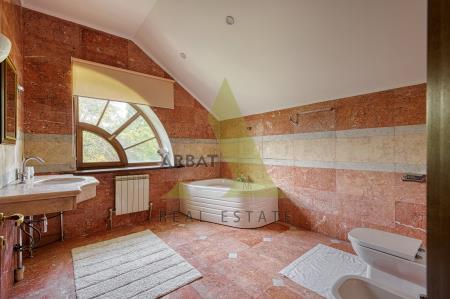 Фото Отдельный дом, 7 комн, 500м²
