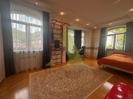 Фото Отдельный дом, 5 комн, 500м²