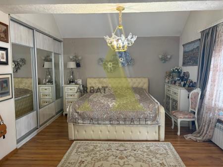 Фото Отдельный дом, 6 комн, 300м²