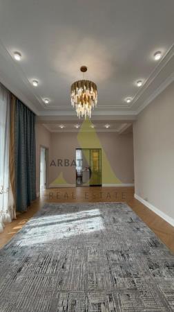 Фото Отдельный дом, 6 комн, 400м²