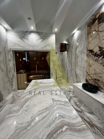 Фото Отдельный дом, 10 комн, 750м²