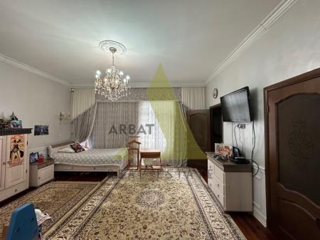 Фото Отдельный дом, 8 комн, 870м²