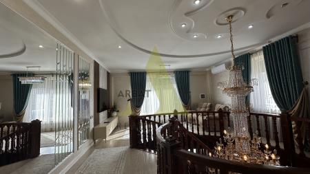 Фото Отдельный дом, 8 комн, 568м²