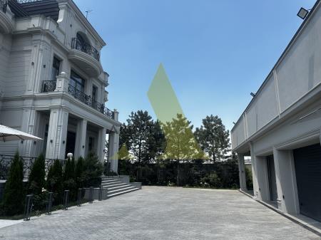 Фото Отдельный дом, 10 комн, 1565м²