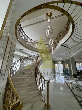 Фото Отдельный дом, 7 комн, 600м²