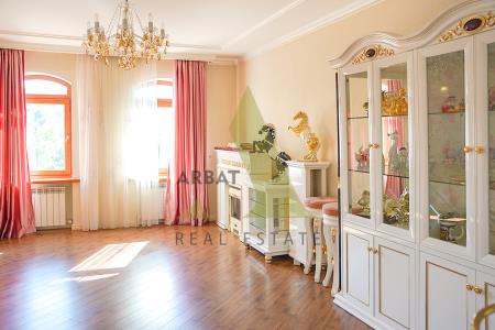 Фото Отдельный дом, 7 комн, 782м²