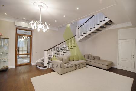 Фото Отдельный дом, 7 комн, 381м²