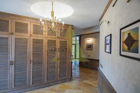 Фото Отдельный дом, 7 комн, 800м²