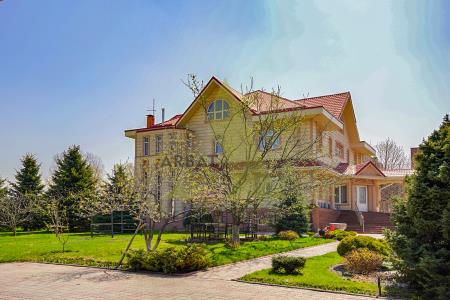 Фото Отдельный дом, 8 комн, 600м²