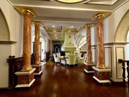 Фото Отдельный дом, 28 комн, 3000м²