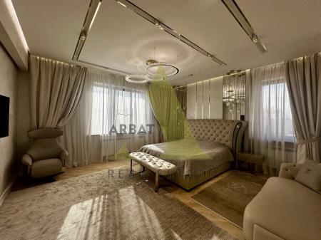 Фото Отдельный дом, 7 комн, 600м²