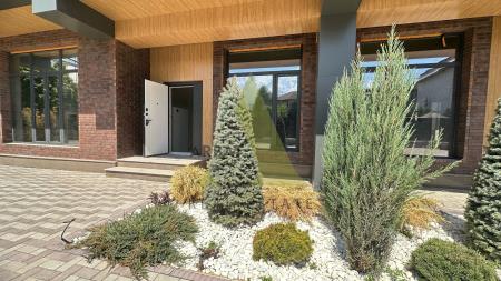 Фото Отдельный дом, 6 комн, 325м²