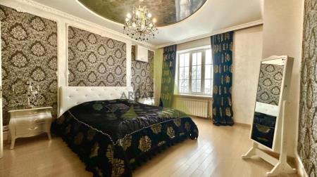Фото Отдельный дом, 9 комн, 594м²