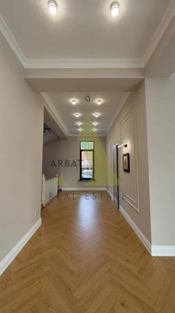 Фото Отдельный дом, 6 комн, 400м²