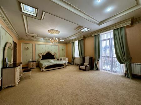 Фото Отдельный дом, 25 комн, 1674м²