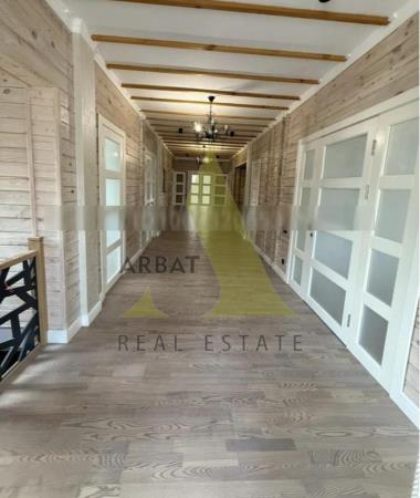 Фото Отдельный дом, 8 комн, 462м²