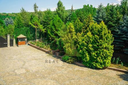 Фото Свободное назначение, 1300 м²